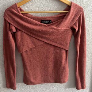 Abercrombie & Fitch Pink top